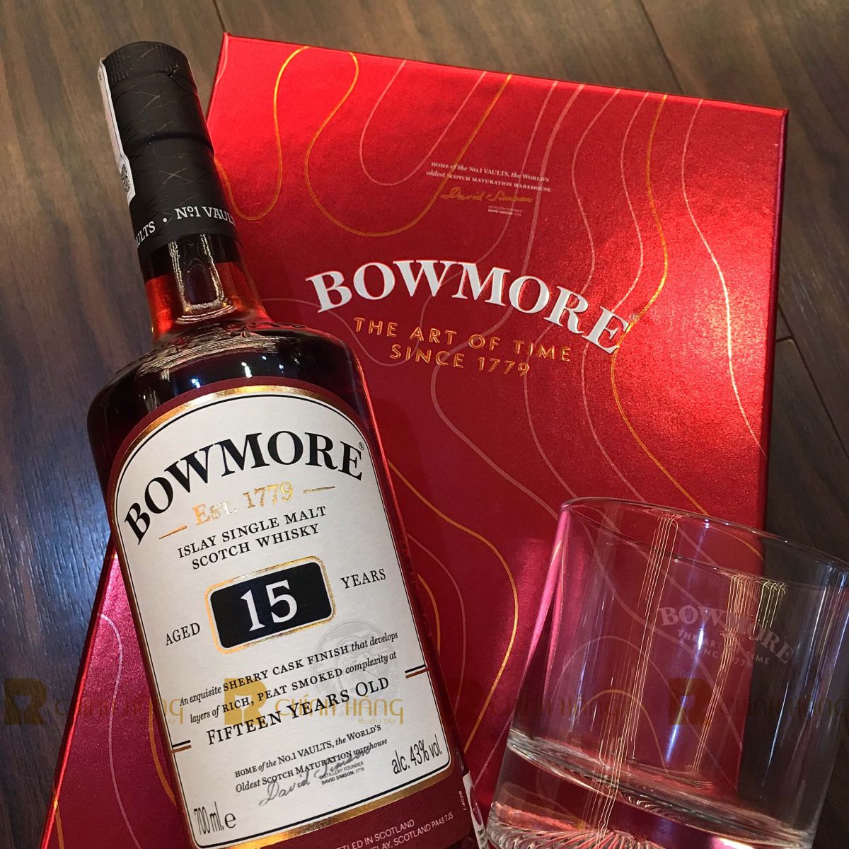 Bowmore 15 Năm - Hộp Quà Tết 2023