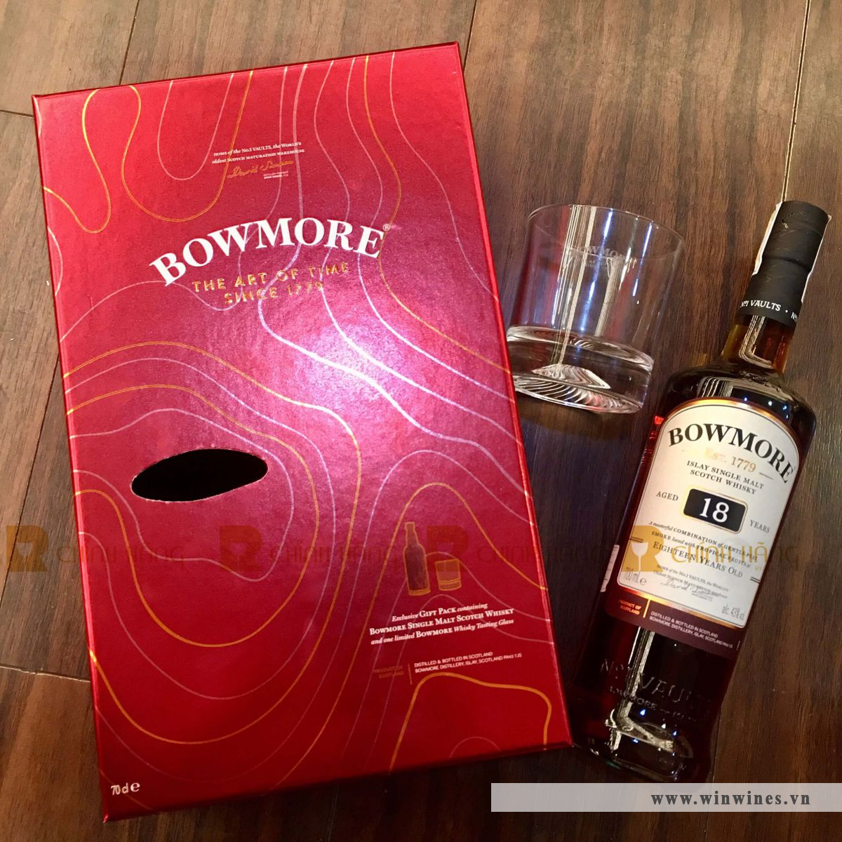 Bowmore 18 Năm - Hộp Quà Tết 2023