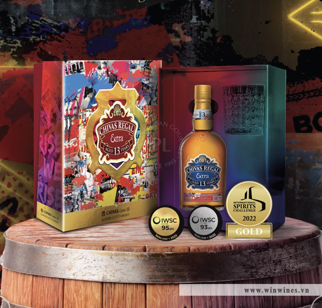 Chivas 13 Năm - Hộp Quà Tết 2023