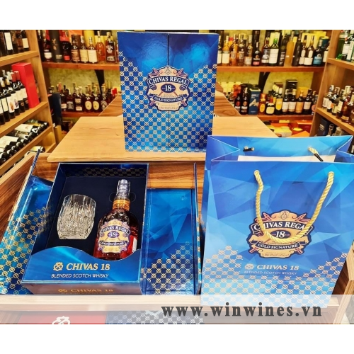 Chivas 18 Năm - Hộp Quà Tết 2023