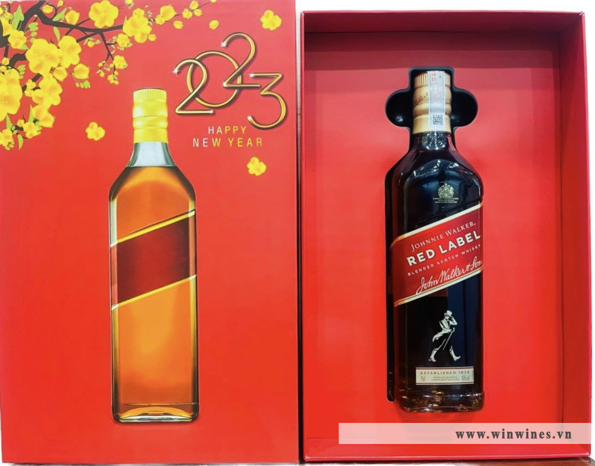 Johnnie Walker Red Label - Hộp Quà Tết 2023