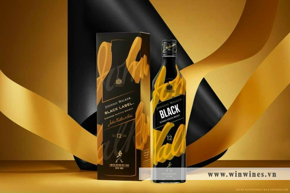 Johnnie Walker Black ICON 2023