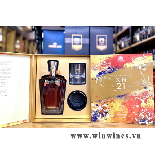 Johnnie Walker XR 21 Năm - Hộp Quà Tết 2023